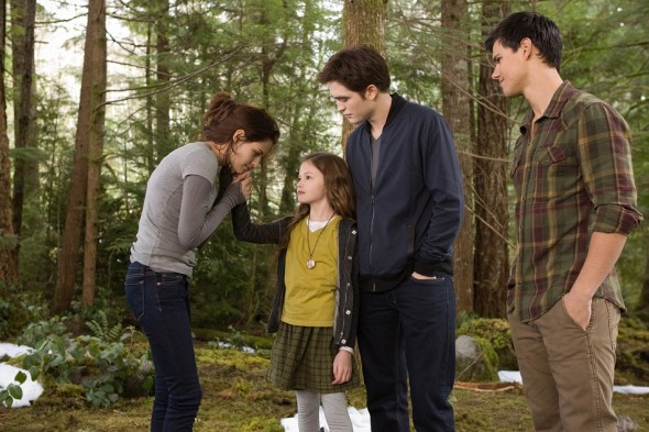 the-twilight-saga-breaking-dawn-part-2-TSBD2-022563_rgb-590x393